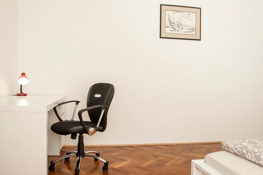 Apartment Pataky Загреб Екстериор снимка