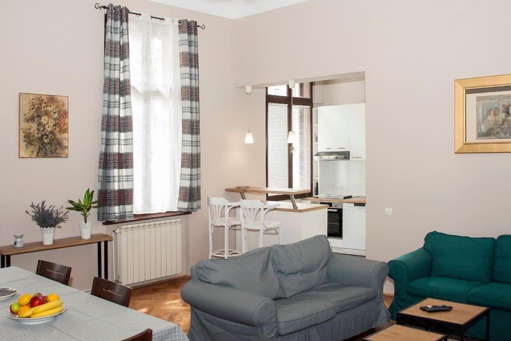 Apartment Pataky Загреб Екстериор снимка