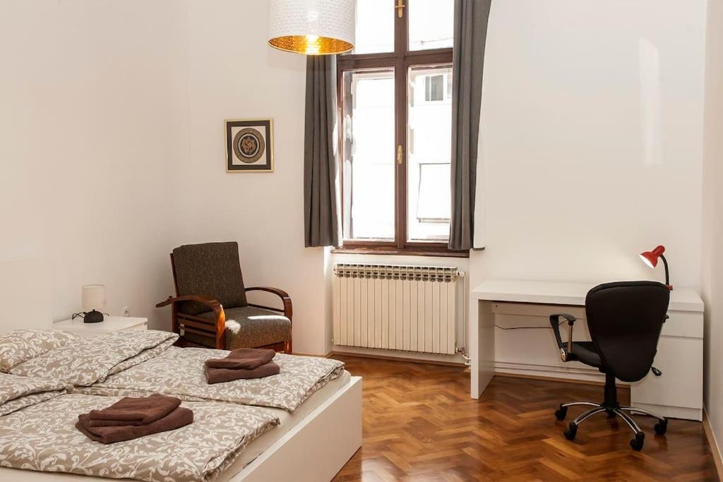 Apartment Pataky Загреб Екстериор снимка